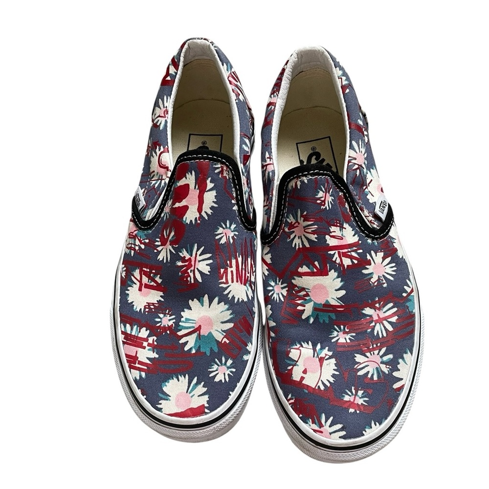 Vans Classic Slip On Floral Red Athletic Shoes Womens Size 7.5